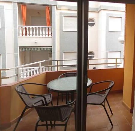Cozy And Nice Apartment In Sunny Torrevieja Exterior foto