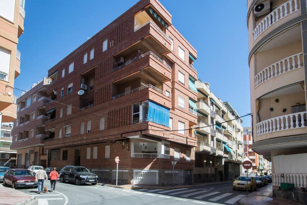 Cozy And Nice Apartment In Sunny Torrevieja Exterior foto