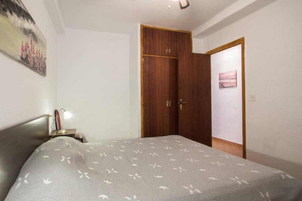 Cozy And Nice Apartment In Sunny Torrevieja Exterior foto